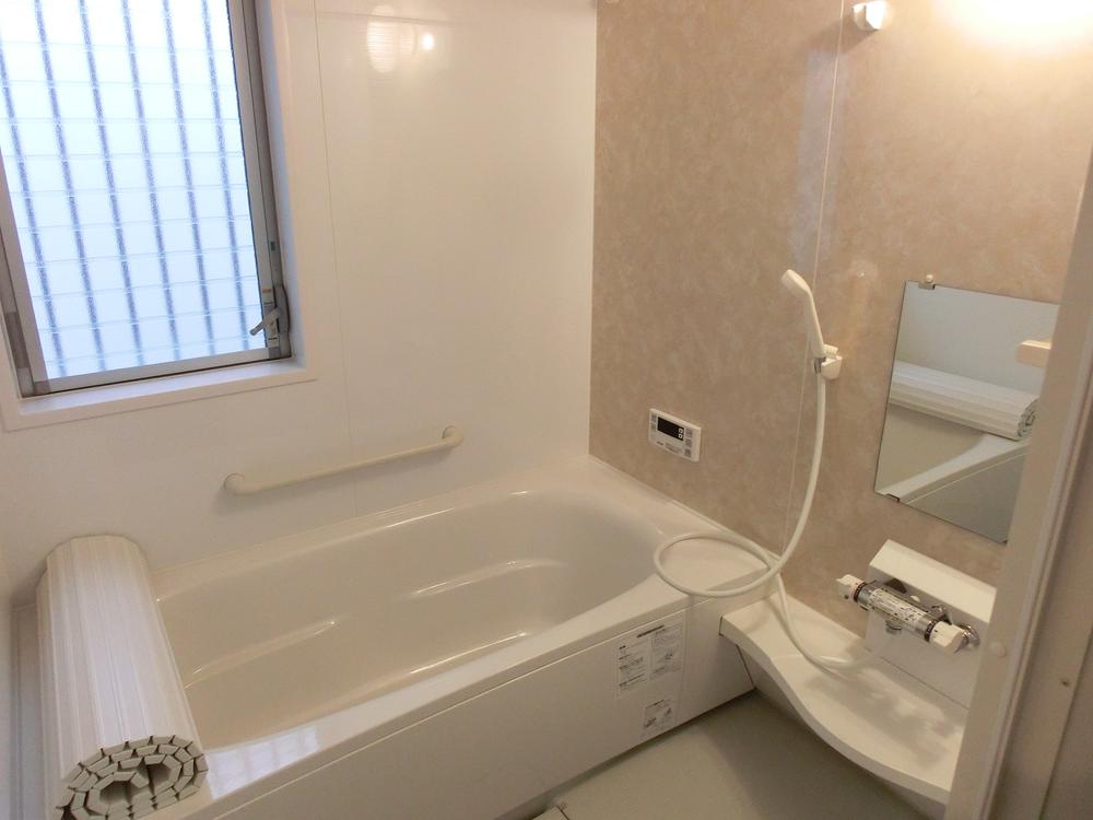 Bathroom. Indoor (12 May 2013) Shooting Comfortable widely healing bathroom!