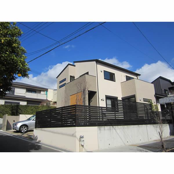 Local appearance photo. Local (12 May 2013) Shooting