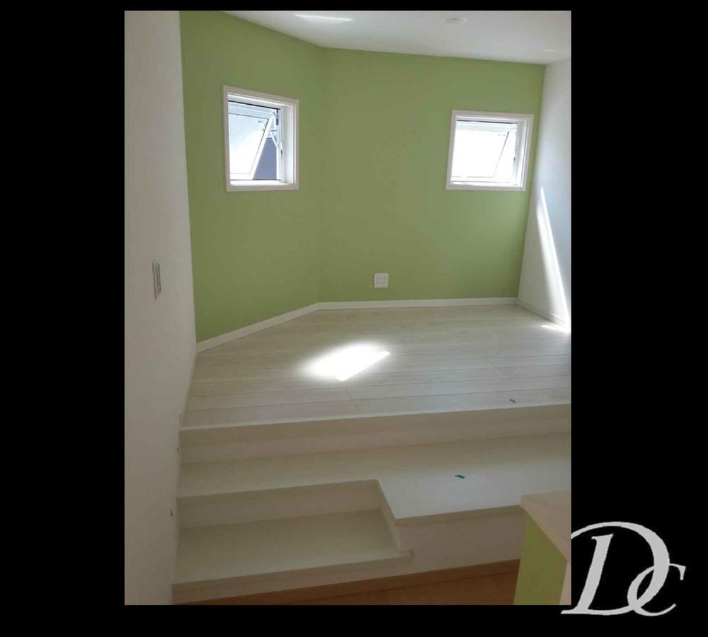 Non-living room. free space Study ・ You can use it to like playground like your children