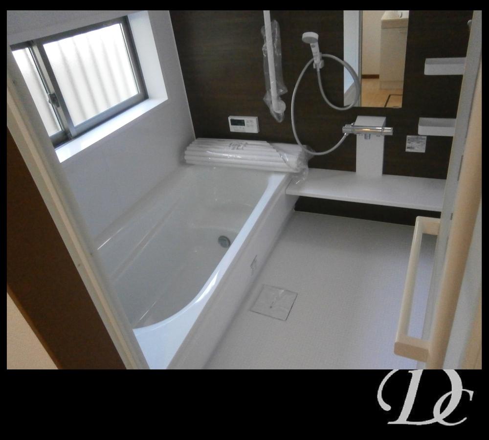 Bathroom. Building 2 bathroom