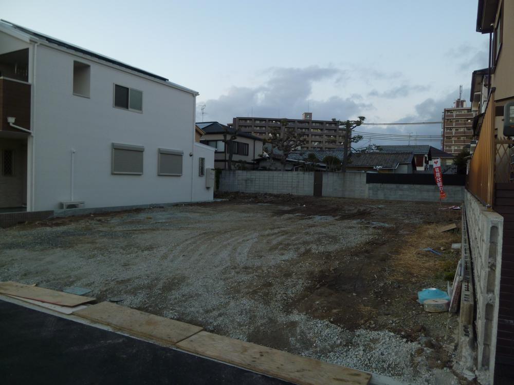 Local land photo. Local (12 May 2013) Shooting