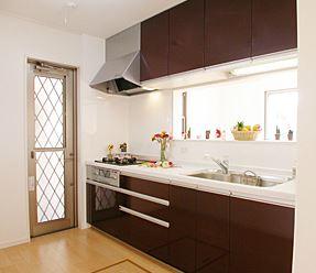 Same specifications photo (kitchen)