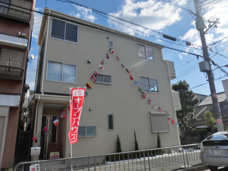 Local appearance photo.  ☆ Spacious frontage