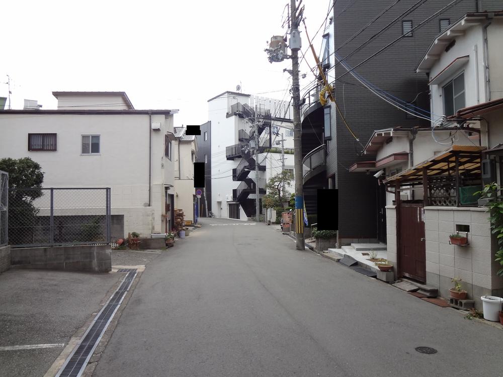 Local appearance photo