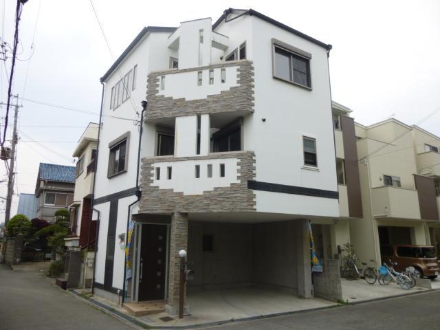 Local appearance photo