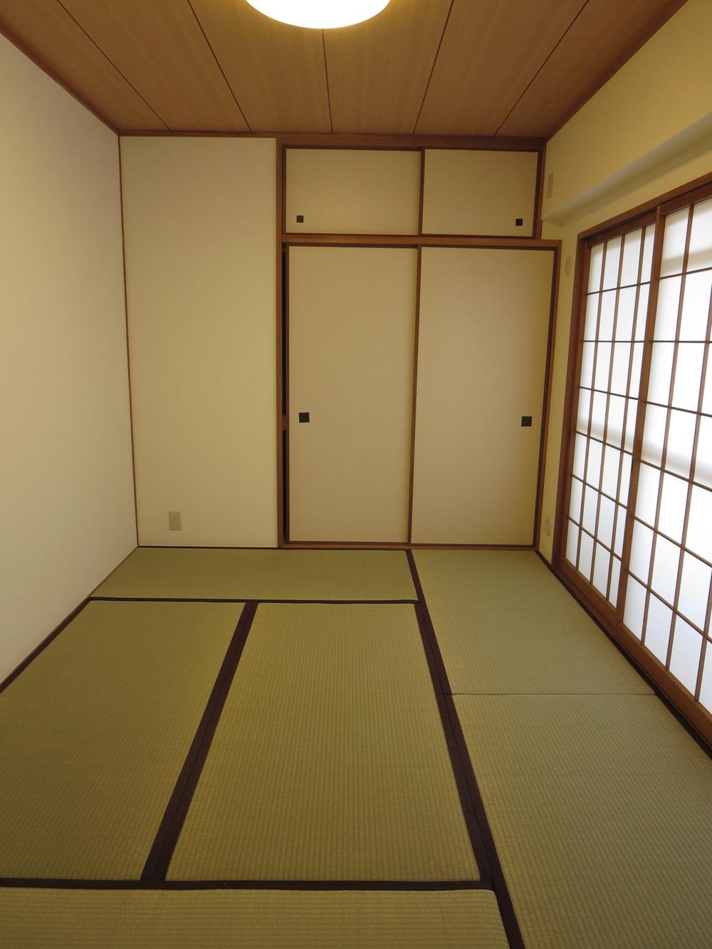 Non-living room. 6 Pledge Japanese-style room