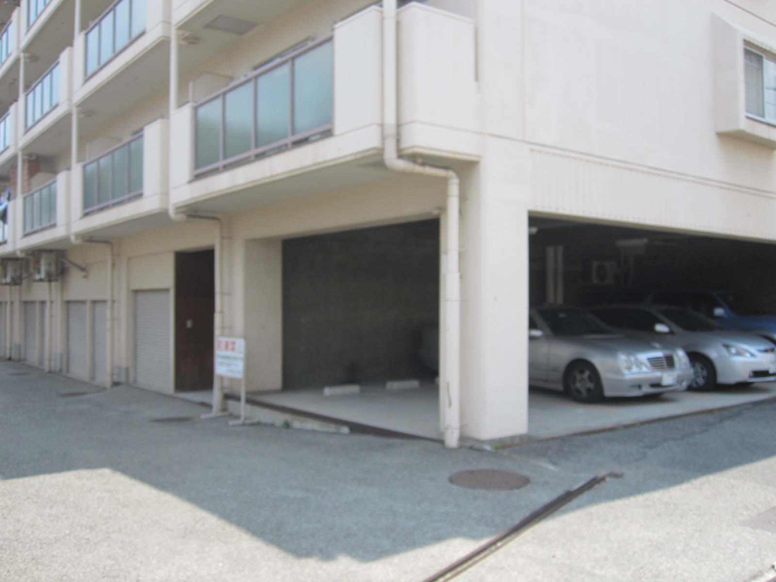Parking lot
