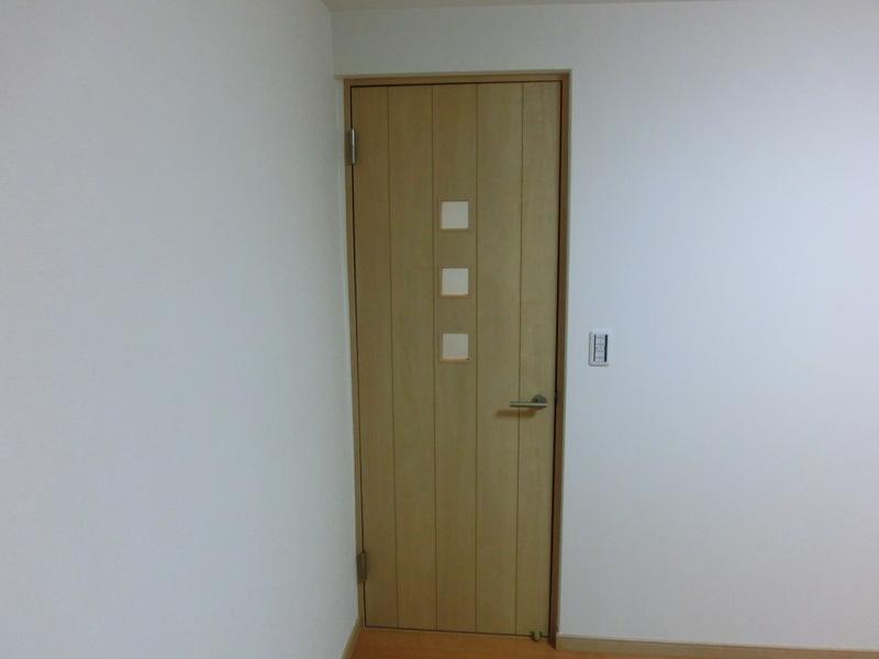 Other. Door lucky on the second floor of the Western-style is a lovely form. 