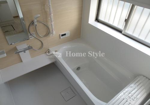 Bathroom. Pretty, It is a stylish bathroom