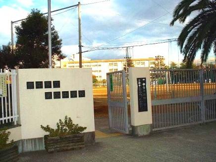 Junior high school. Toyonaka 1409m to stand fourth junior high school