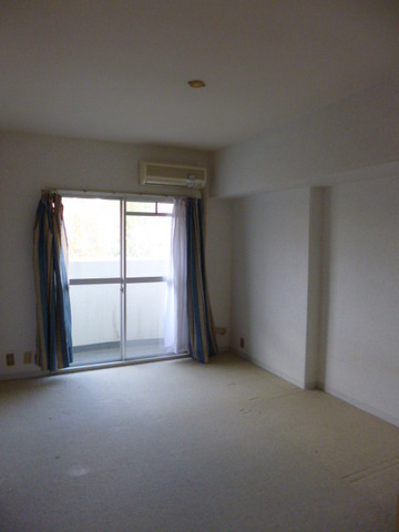 Other room space. Western-style 6 Pledge