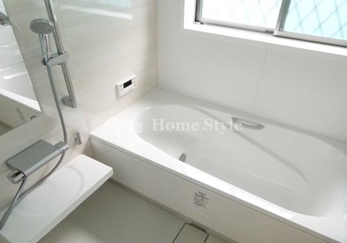 Bathroom. Bright bathroom with a window