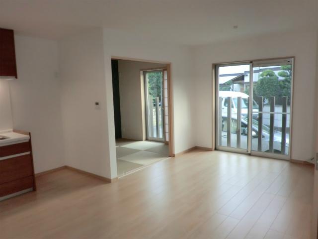 Living. Indoor (10 May 2013) Shooting