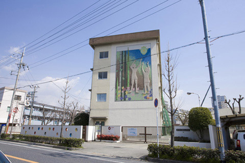 Other Environmental Photo. Until the City Dongfeng stand elementary school 260m 4-minute walk