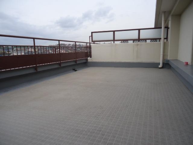 Balcony. 6 floor roof balcony