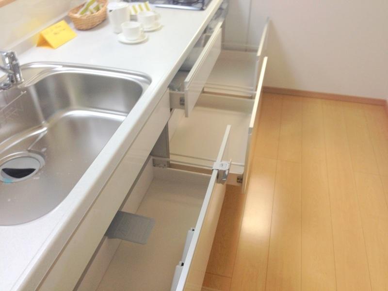 Kitchen. It is convenient to the wife because it is a larger storage under. By the way, the height of the kitchen is ordered and 85 centimeters, which is said to easy to cook.