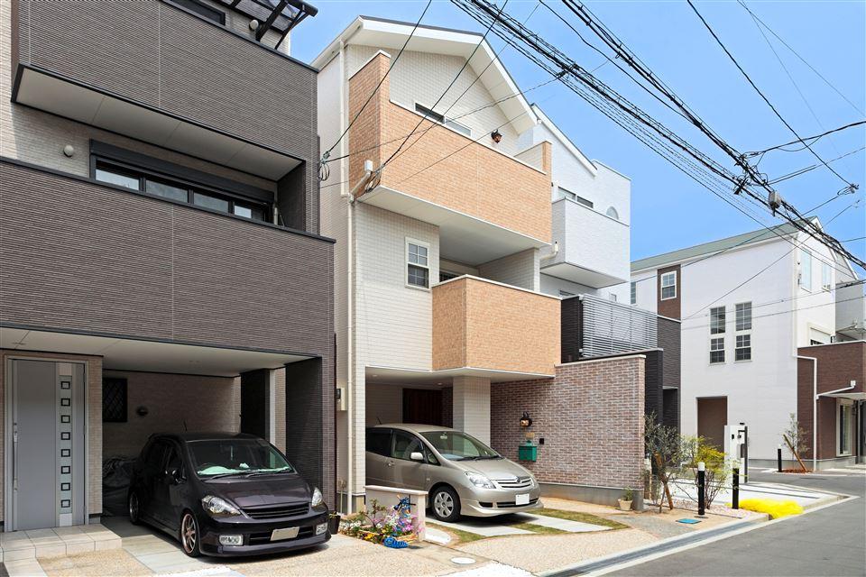 Sale already cityscape photo. eMIRAIE Hattori Hankyu ~ Healing Garden ~ Series (separate subdivisions settled) Even in a large-scale order construction site of the total 55 units from the first phase, Beautiful cityscape balanced have born.