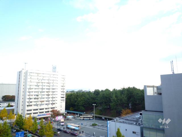 View photos from the dwelling unit. View from the balcony (southeast direction)