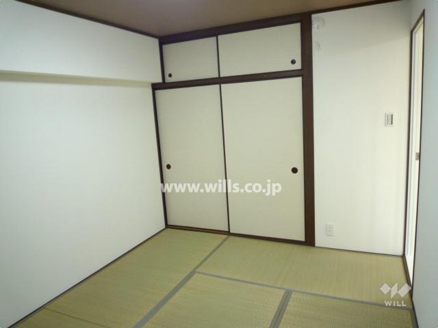 Non-living room. Japanese-style room 6 quires