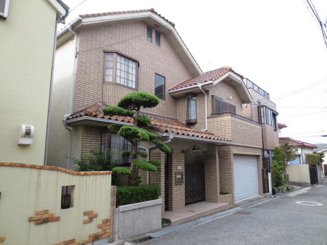 Local appearance photo. local