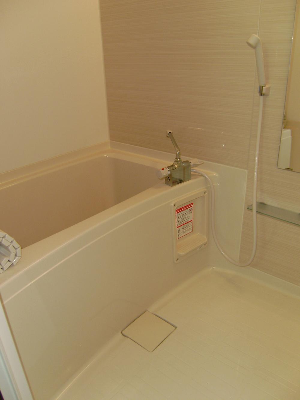 Bathroom. Indoor (March 2013) Shooting