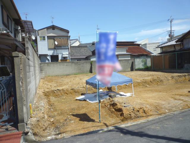 Local land photo. Property (from the west)