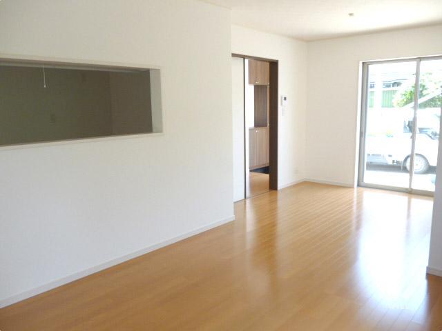 Living. Indoor (September 2013) Shooting