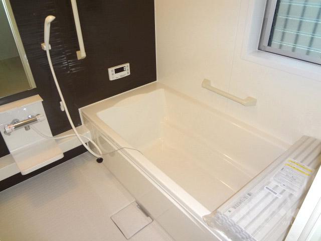 Bathroom. Indoor (September 2013) Shooting