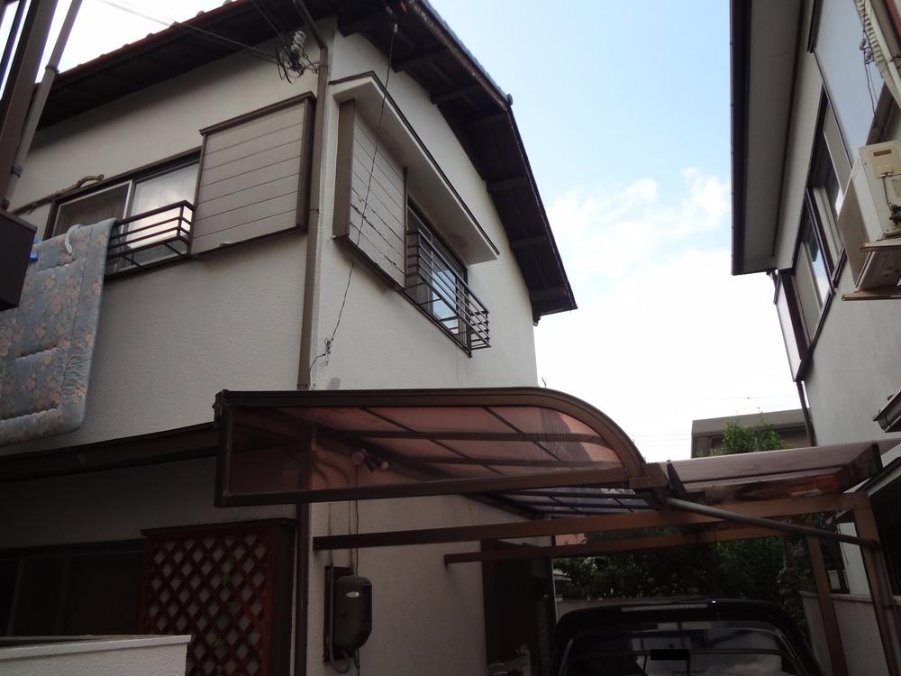 Local appearance photo. Local appearance is a picture. 