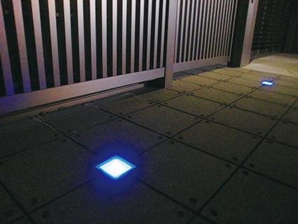 Other Equipment. To car space, Use the ecology lighting using the friendly solar energy to the environment. Square type of light, We'll be welcoming the return home in the faint light.