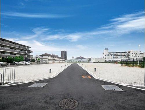 Local photos, including front road. The city of all 34 compartments is born to Hankyu "Toyonaka" station walk 9 minutes.