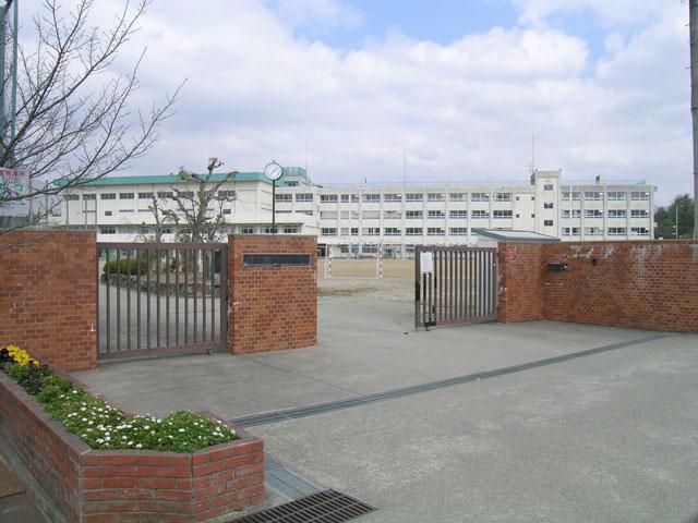 Junior high school. Midoridai junior high school