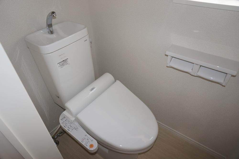 Toilet. Your toilet on the first floor, It has been established on the second floor and two places! !