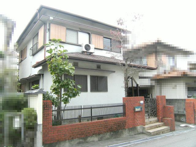 Local appearance photo. Local (11 May 2013) Shooting