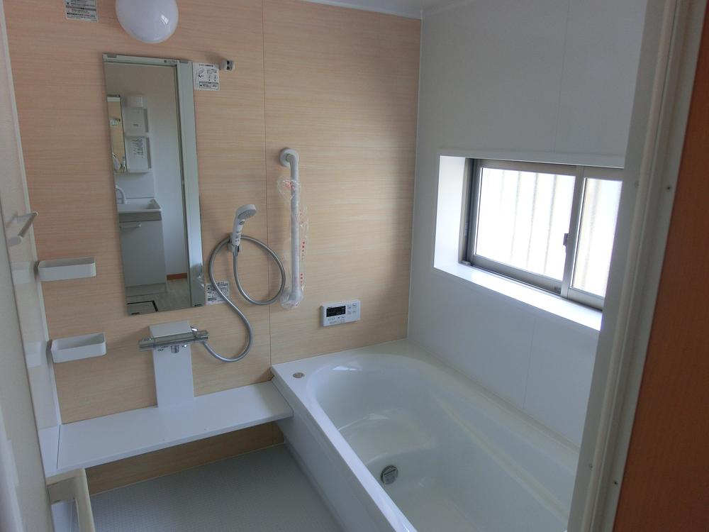 Bathroom. Indoor (10 May 2013) Shooting