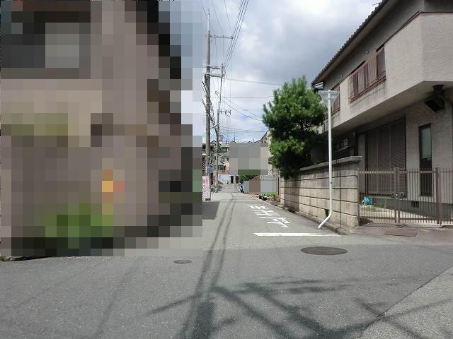 Local photos, including front road. Local (08 May 2013) Shooting