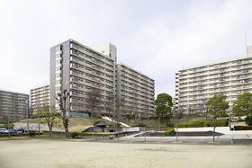 Shopping centre