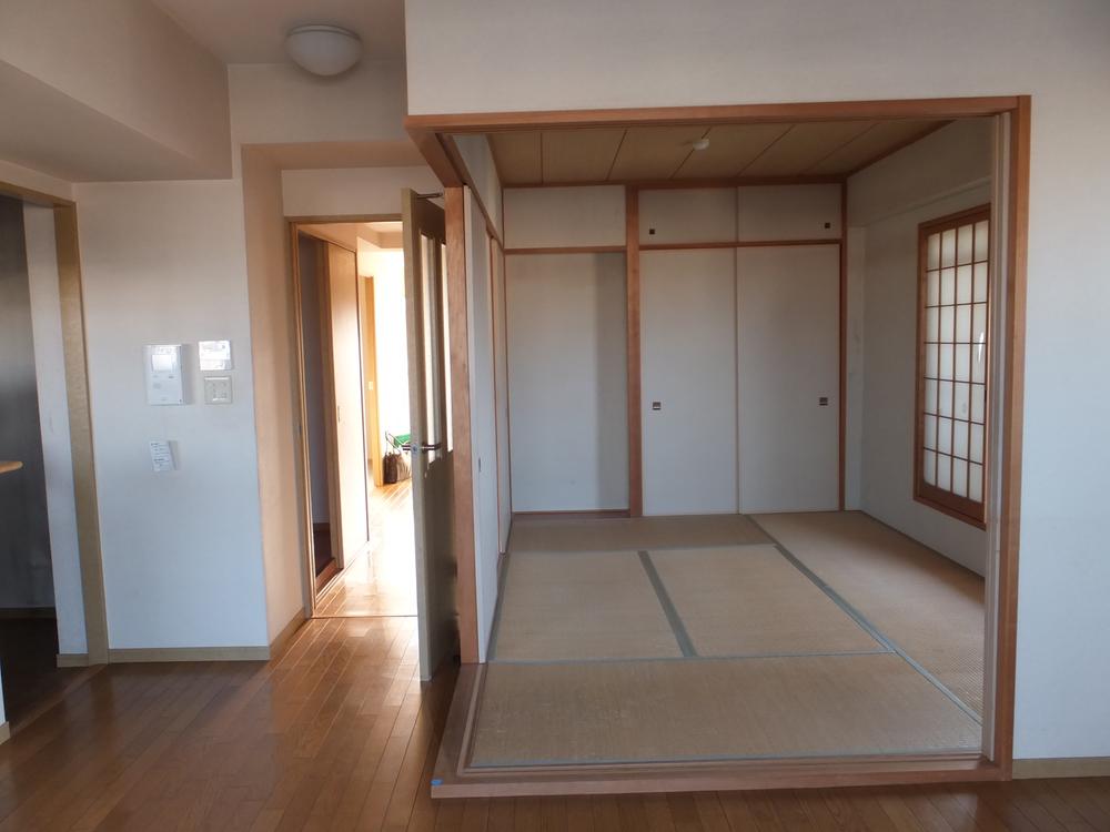 Non-living room. Japanese-style room (10 May 2012) shooting