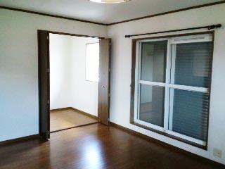 Living. Room (August 2012) shooting