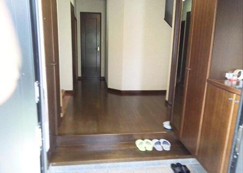 Entrance. Local (10 May 2013) Shooting