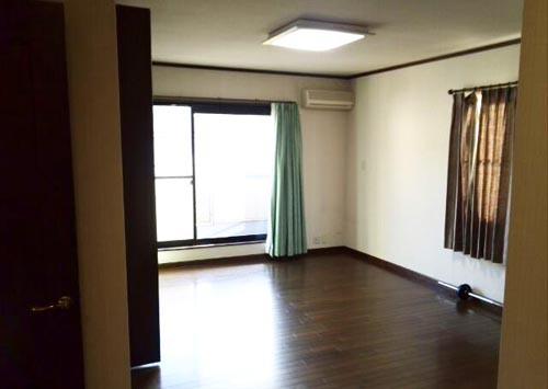 Non-living room. Indoor (10 May 2013) Shooting