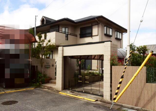 Local appearance photo. Local (10 May 2013) Shooting