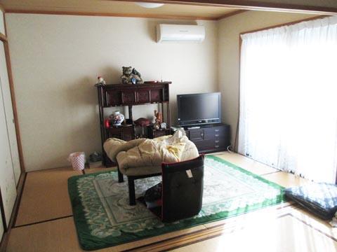 Non-living room. Indoor (12 May 2013) Shooting