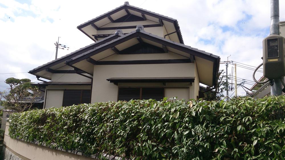 Local appearance photo