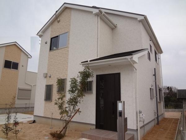 Same specifications photos (appearance). Livable location with a uniform living environment