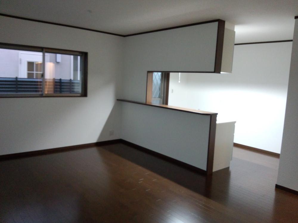 Living. Indoor (11 May 2013) Shooting