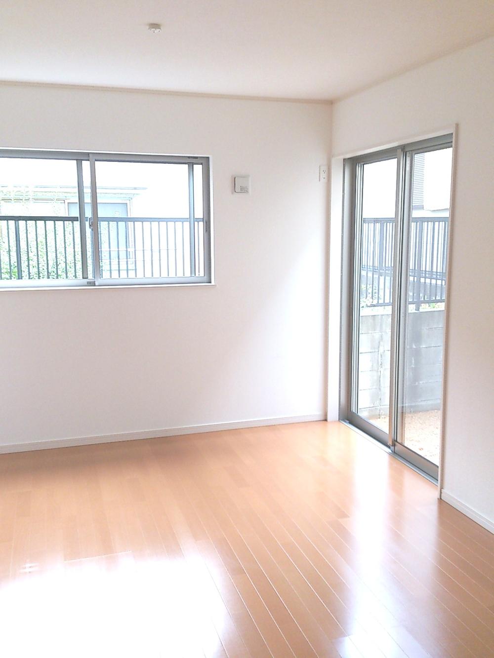 Non-living room. Same specifications Example of construction