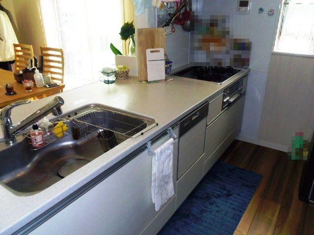 Kitchen. Indoor (September 2013) Shooting