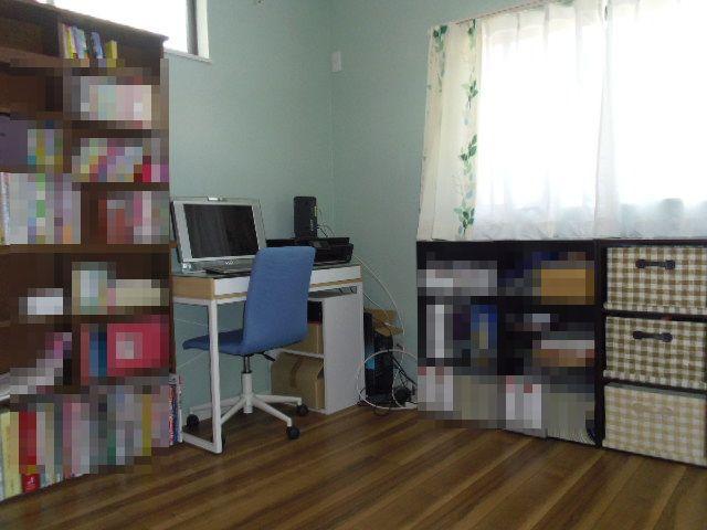 Non-living room. Indoor (September 2013) Shooting