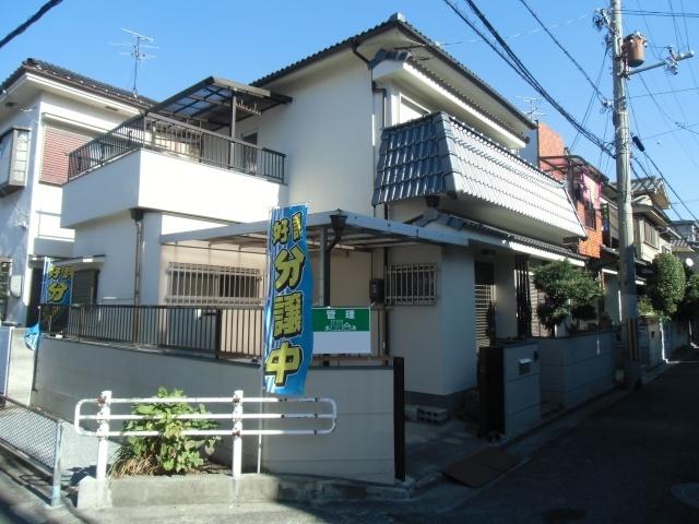 Local appearance photo. Is a two-story corner lot